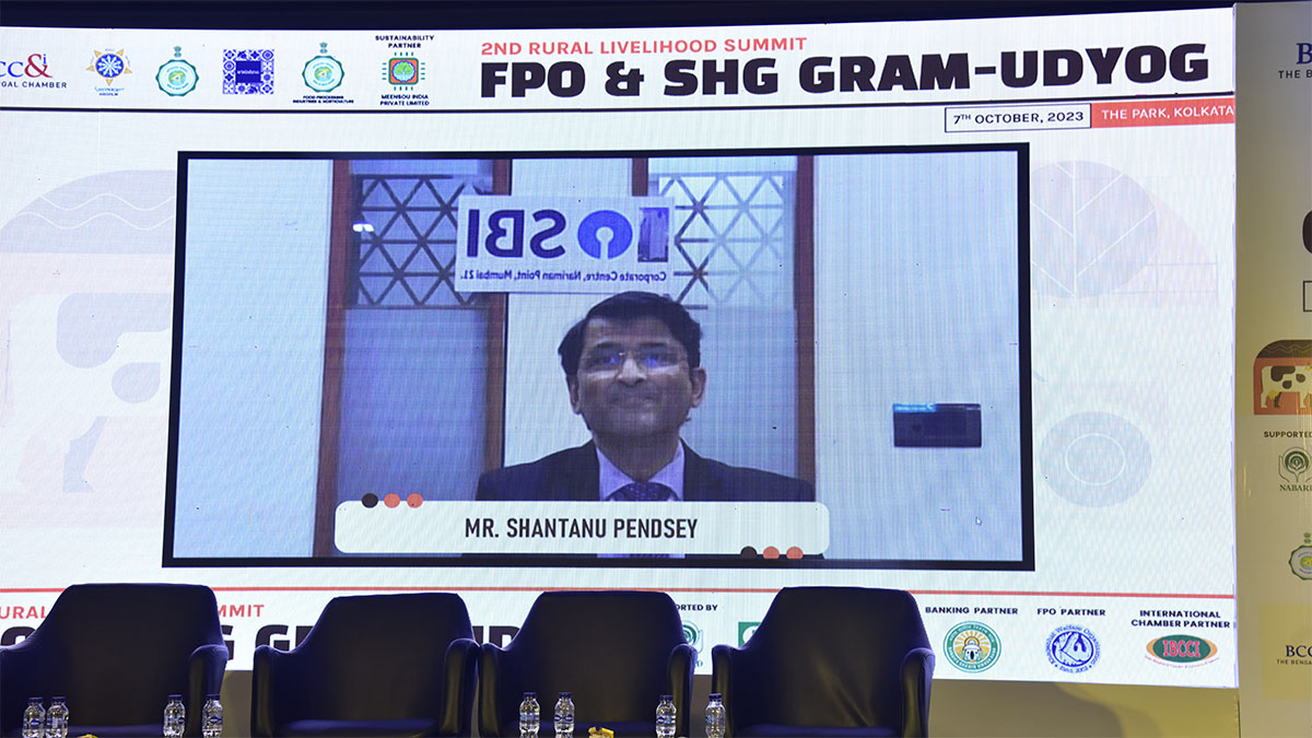 Mr. Shantanu  Pendsey, CGM (ABU & GSS), State Bank of India addressing the audience virtually.