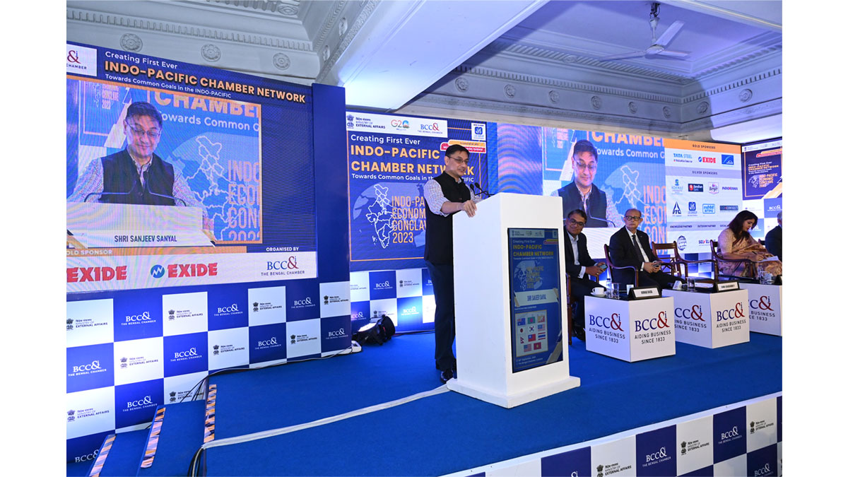 Shri Sanjeev Sanyal, Member, Economic Advisory Council to the Prime Minister (EAC-PM) during the Expert Speak on Day 1 of the conclave.