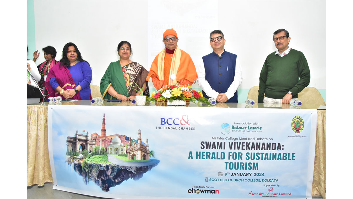Ms. Sukanya Bose, Director, The Bengal Chamber, Dr Madhumanjari Mandal, Principal, Scottish Church College, Swami Jnanalokananda Maharaj, Secretary, Swami Vivekananda Ancestral House, Mr Adhip Nath Pal Chaudhuri, Co-Chairperson, National Tourism Committee, BCC&I were present at the Inaugural session at the Inter-College Meet and Debate on “Swami Vivekananda- A Herald for Sustainable Tourism on 9th January 2024 at Scottish Church College.( L-R)