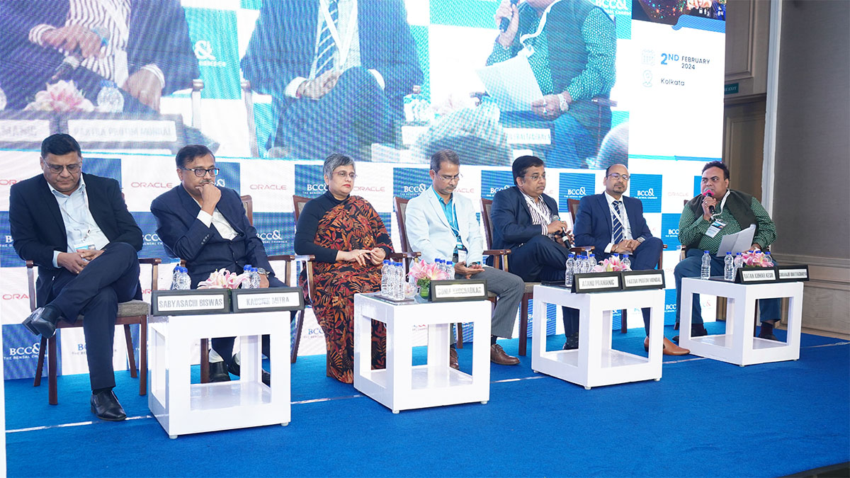 Panel discussion : Adoption of Digital Transformation - Our Experience and learnings: L-R: Mr Sabyasachi Biswas, Chief Digital Officer, Vikram Solar ; Mr. Kaushik Mitra, Senior Director, SaaS Applications - East and South, Oracle; Ms. Sonia Kudchadkar, Partner, Deloitte ; Mr. Atanu Pramanic, COO & VP (IT), CESC Limited; Mr. Partha Protim Mondal , Chief Information Officer , Berger Paints India Ltd.; Mr. Ratan Kumar Kesh, Executive Director and Chief Operating Officer, Bandhan Bank;   Dr. Chiranjib Bhattacharya, Chairperson, IT Entrepreneurs & eCommerce (National Committee), Co-Chairperson, IT Committee, The Bengal Chamber of Commerce & Industry & Chief Executive Officer & Director, Wizertech Informatics Pvt. Ltd. (Session Moderator).