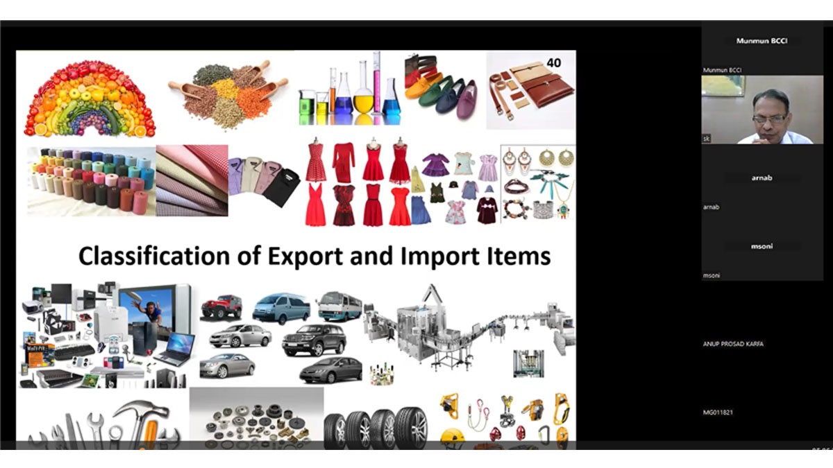 Faculty, Mr. Sudhakar Kasture, Director of Helpline Impex Pvt. Ltd. and EXIM Institute taking the participants through the session.