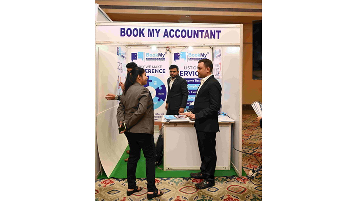 Audience during the Conclave