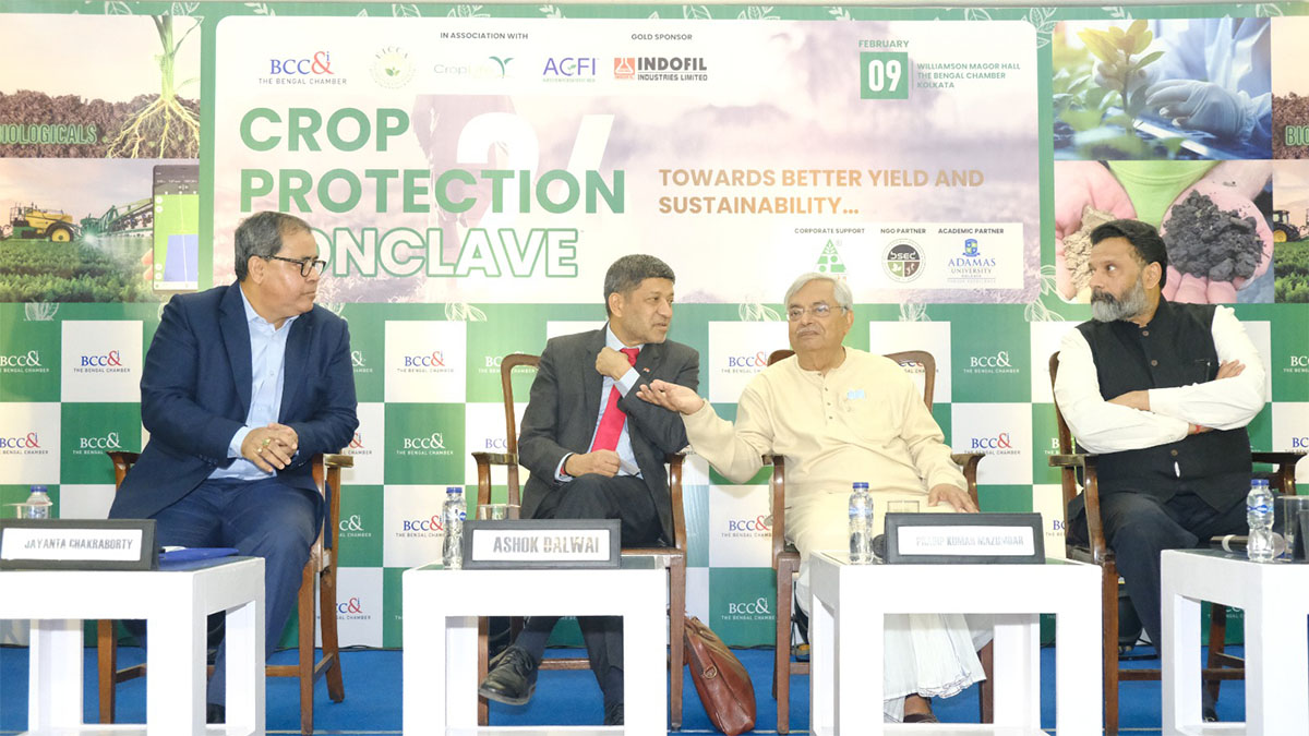  The inaugural session of the 'Crop Protection Conclave' -(Left to Right) Mr. Jayanta Chakraborty