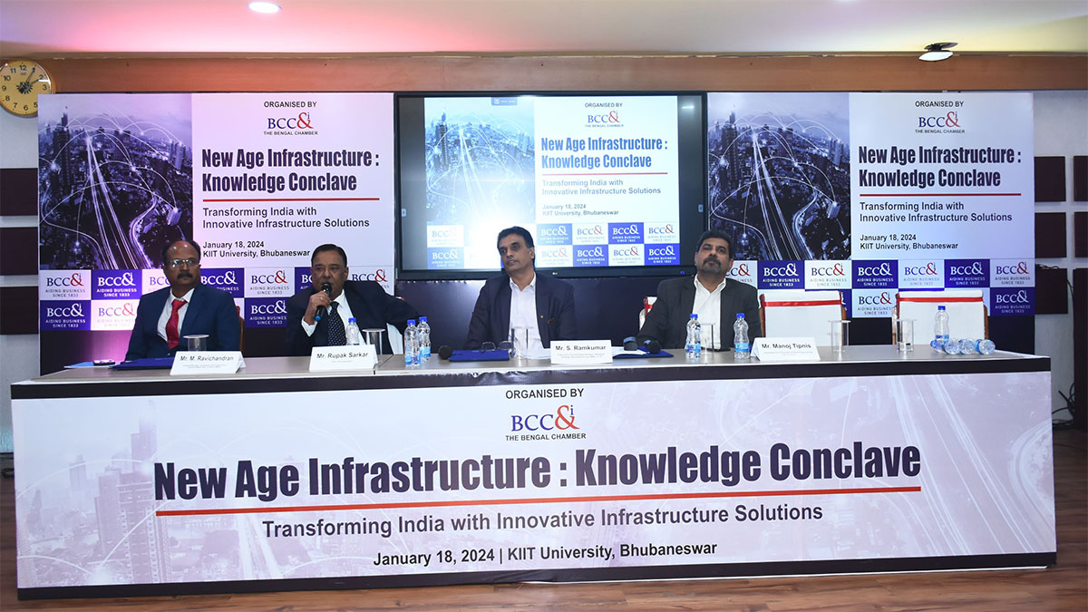 Valedictory Session “Experts’ Roundtable – “Mobility: Expanding India” (L-R) Mr. M. Ravichandran, General Manager (Underground Construction), Chennai Metro Rail Limited (CMRL), Mr. Rupak Sarkar, COO, ITD Cementation, Mr. S. Ramkumar, Executive Vice President, Head-Railway Business, L&T Construction (Transportation Infrastructure IC), Larsen & Toubro Limited, Mr. Manoj Tipnis, Executive Vice President & Head Engineering, Tata Projects