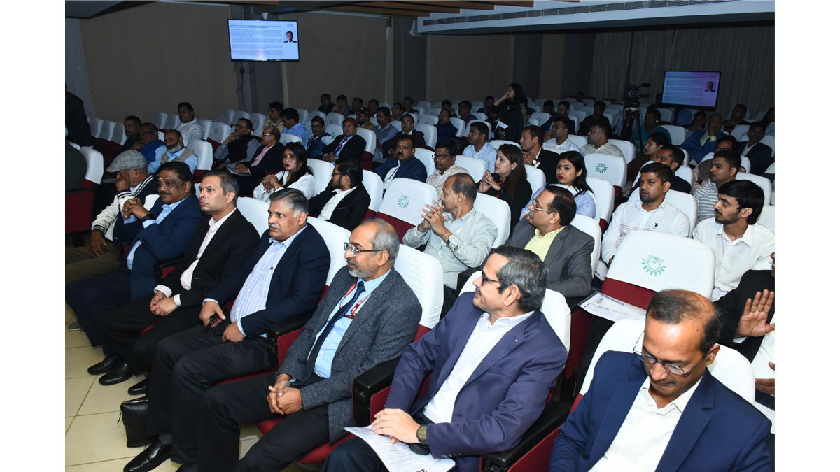 The participants at the Conclave